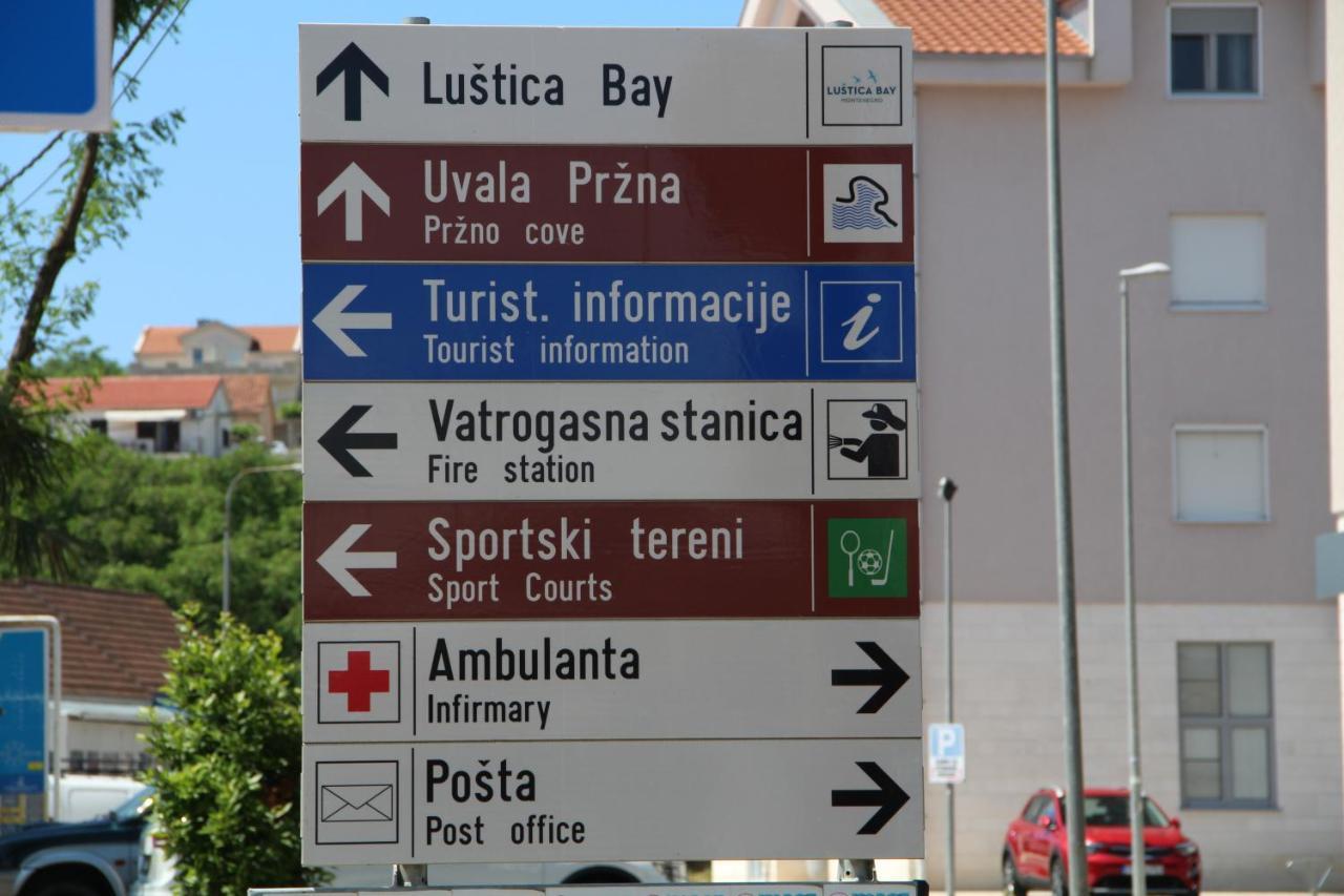 Apartments Lustica Радовичи Екстериор снимка