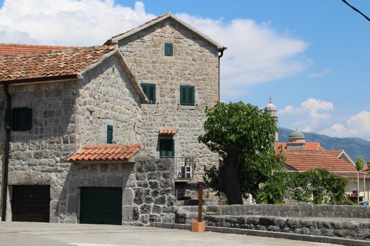 Apartments Lustica Радовичи Екстериор снимка