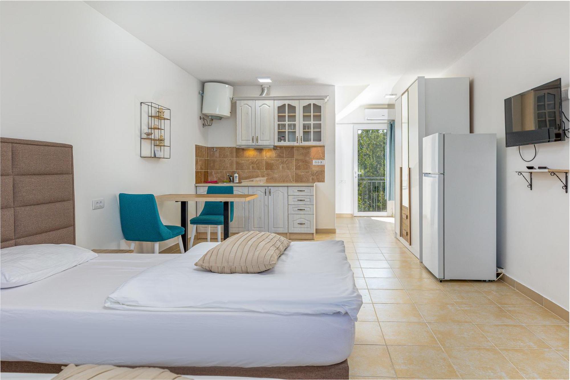 Apartments Lustica Радовичи Стая снимка